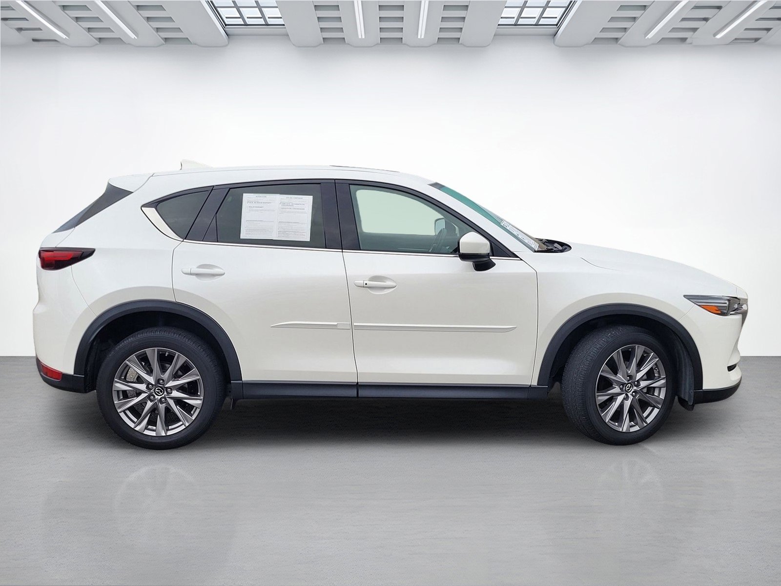 Used 2019 MAZDA CX-5 Grand Touring image 3