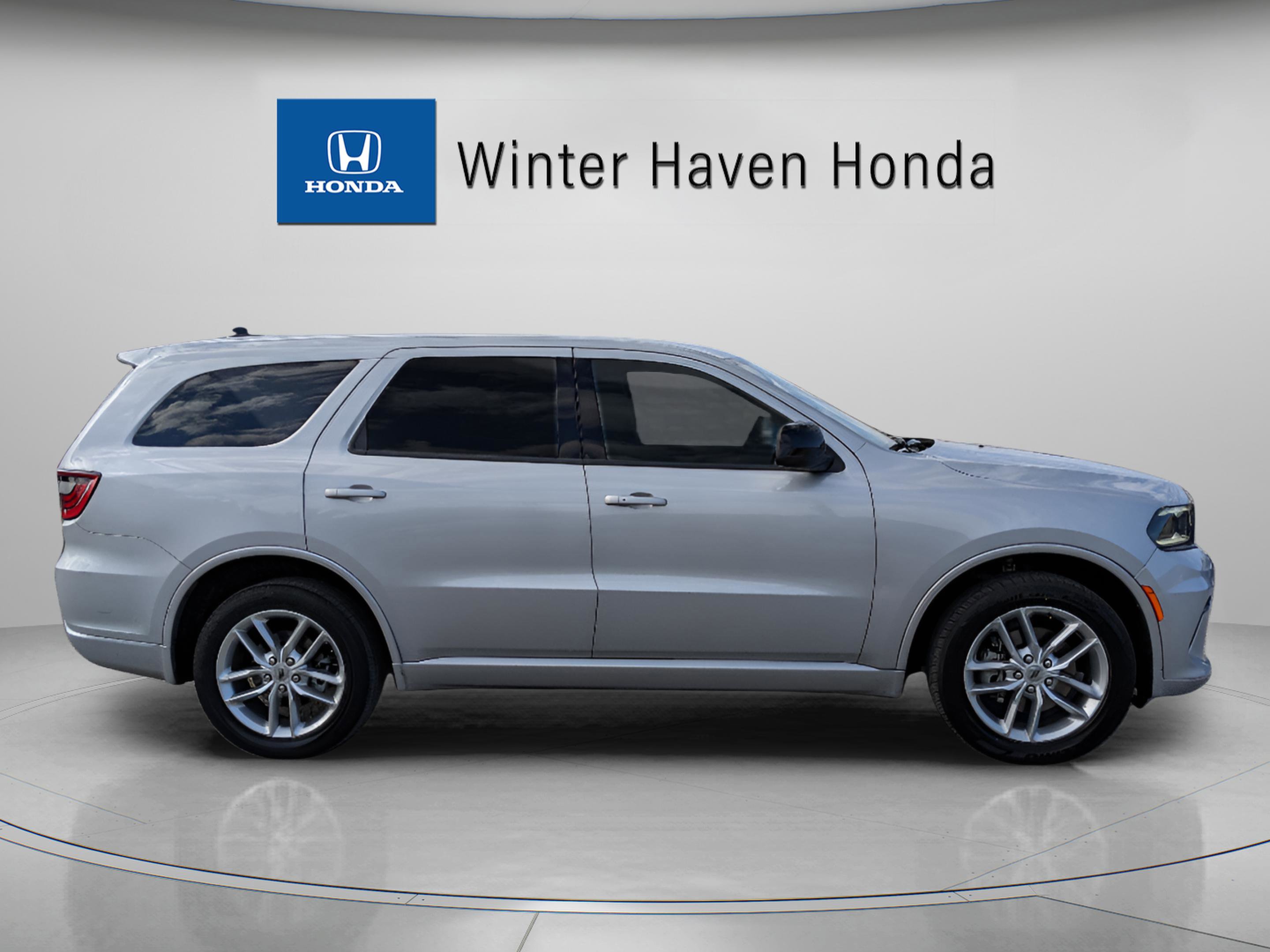 Used 2023 Dodge Durango GT image 9