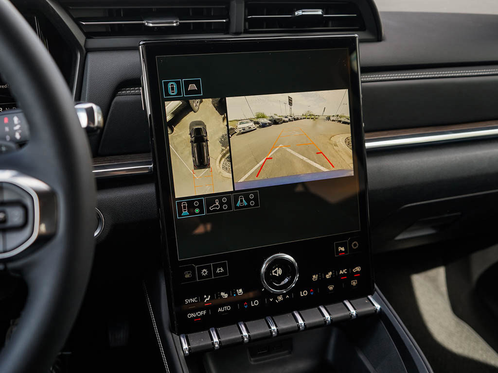 New 2026 GMC Terrain Denali w/ LPO, Floor Liner Package image 25