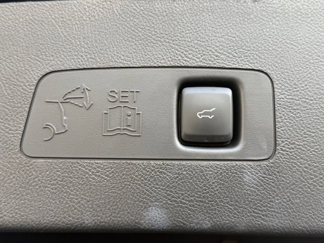 Used 2024 Lincoln Corsair AWD image 37