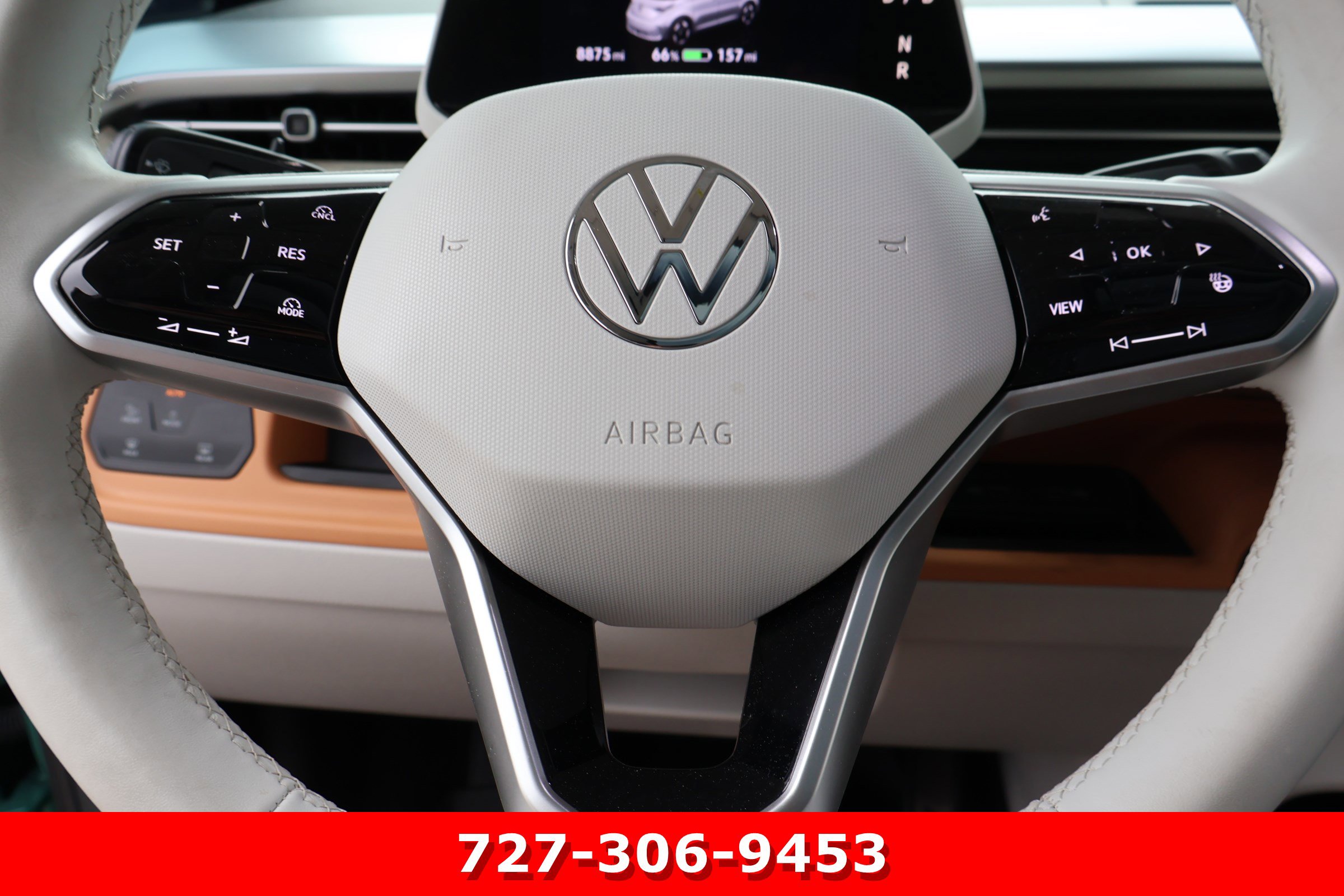 Used 2025 Volkswagen ID. Buzz 1st Edition image 23