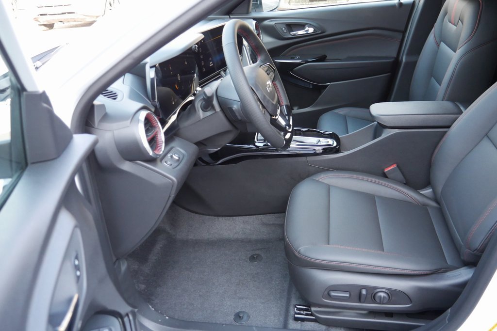 New 2026 Chevrolet Trax RS image 8