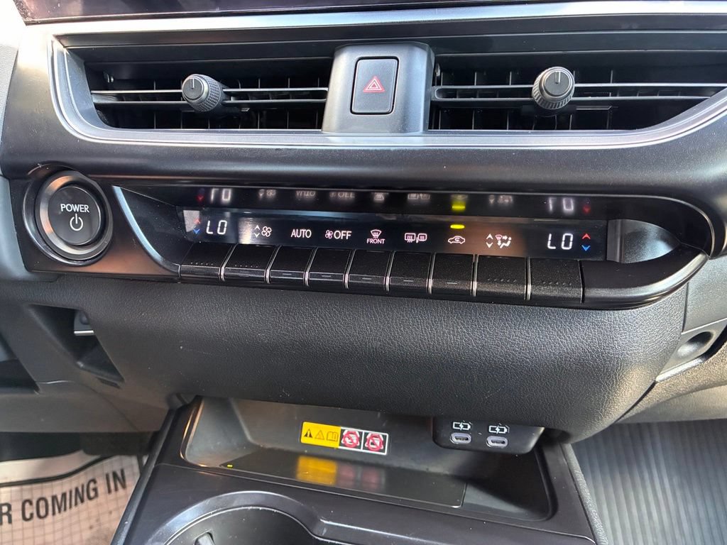 Used 2023 Lexus UX 250h AWD w/ Accessory Package (Z2) image 35