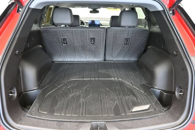 Used 2024 Chevrolet Blazer LT w/ Midnight/Sport Edition FWD image 28
