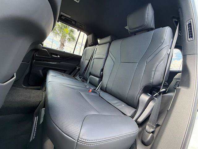 New 2026 Lexus LX 700h Luxury AWD/4WD image 12