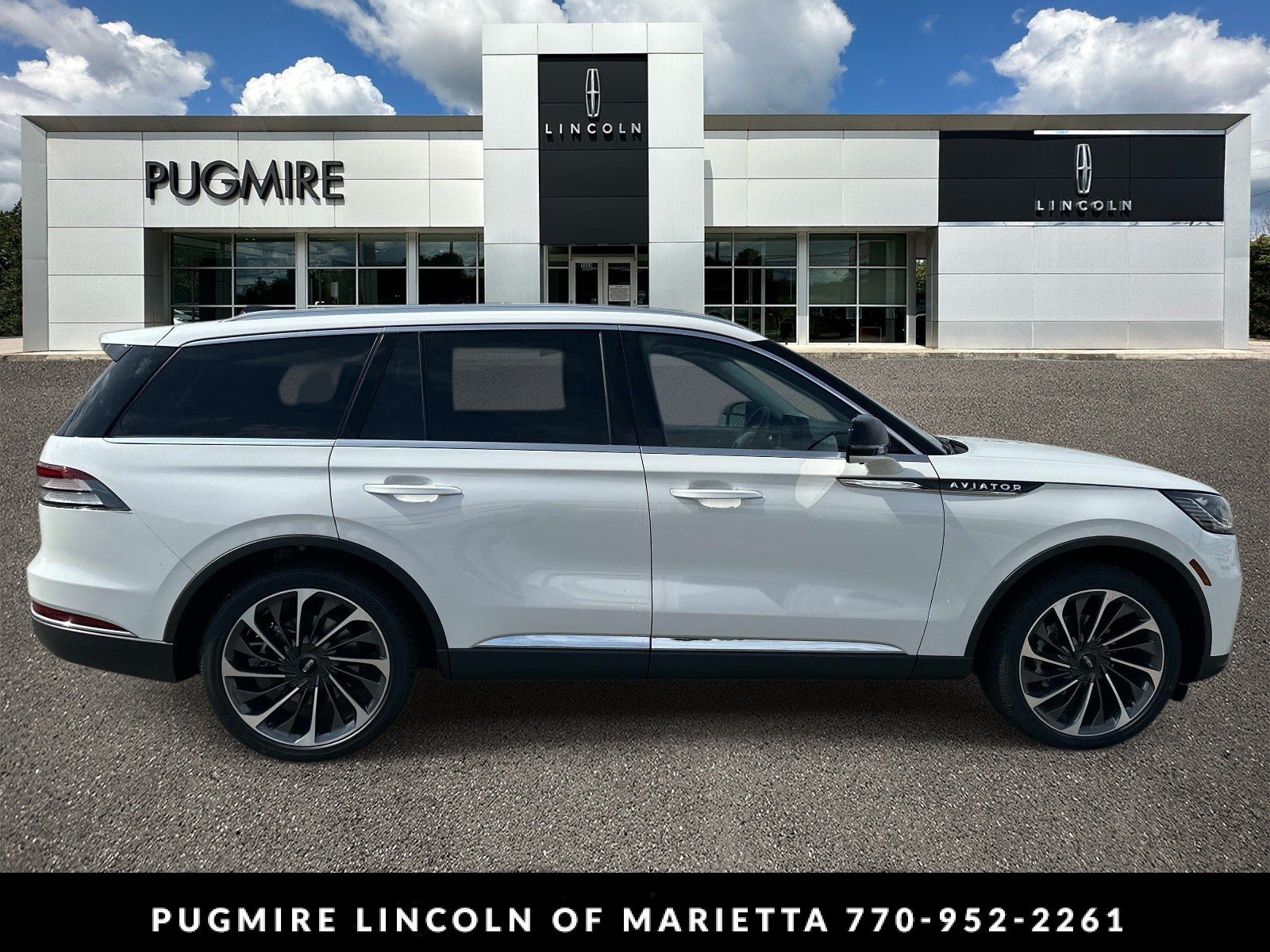New 2026 Lincoln Aviator Reserve RWD image 8