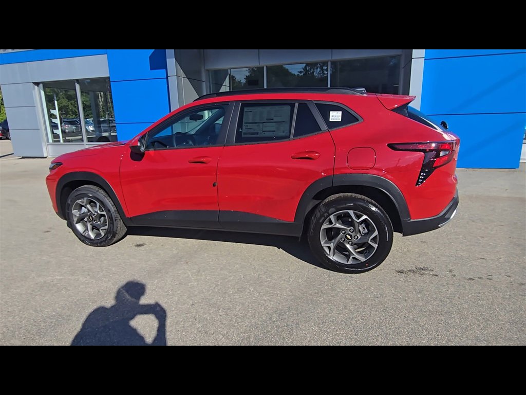 New 2026 Chevrolet Trax LT w/ LT Convenience Package image 6