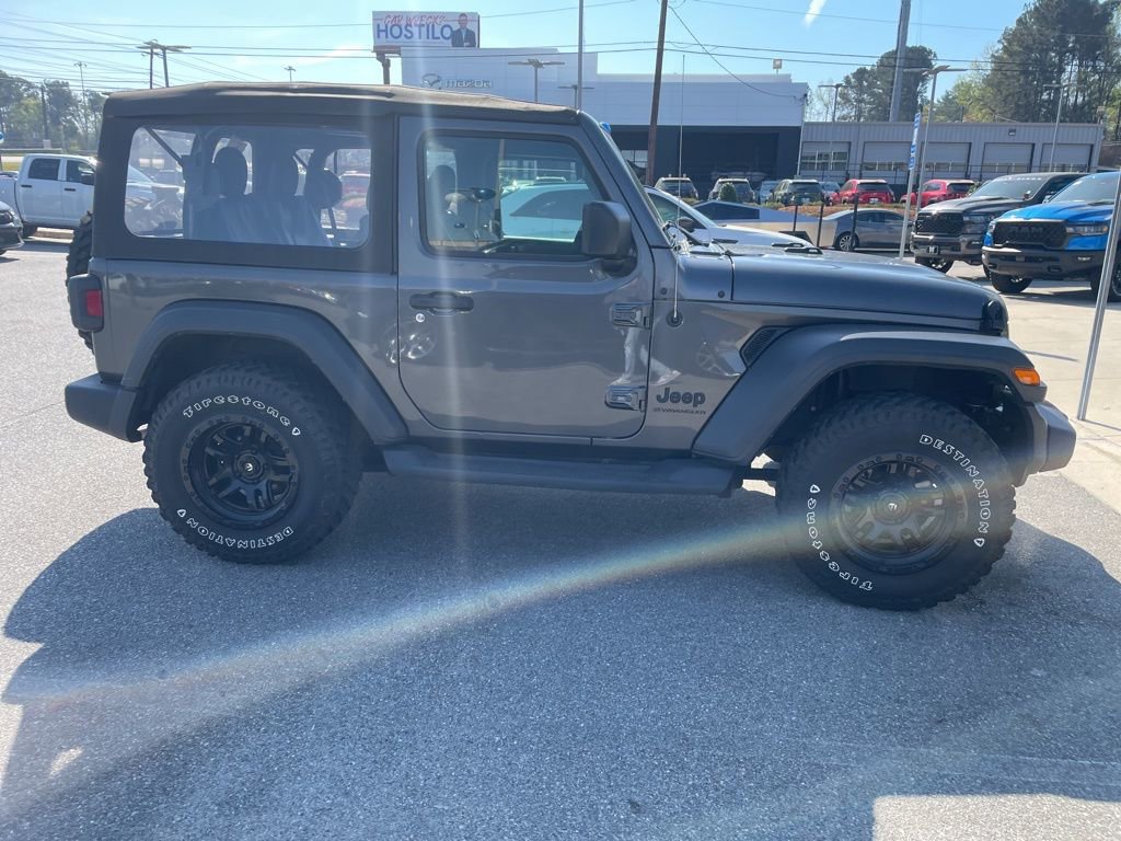 Used 2023 Jeep Wrangler Sport image 4