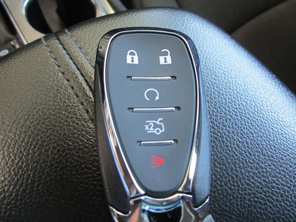 Used 2024 Chevrolet Malibu LT FWD image 39