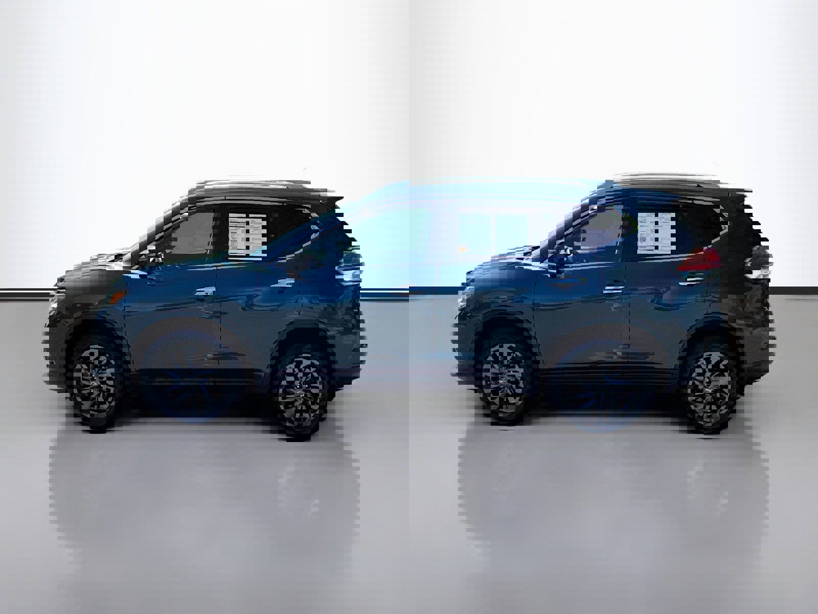 Used 2016 Nissan Rogue SL w/ SL Premium Package AWD/4WD image 4