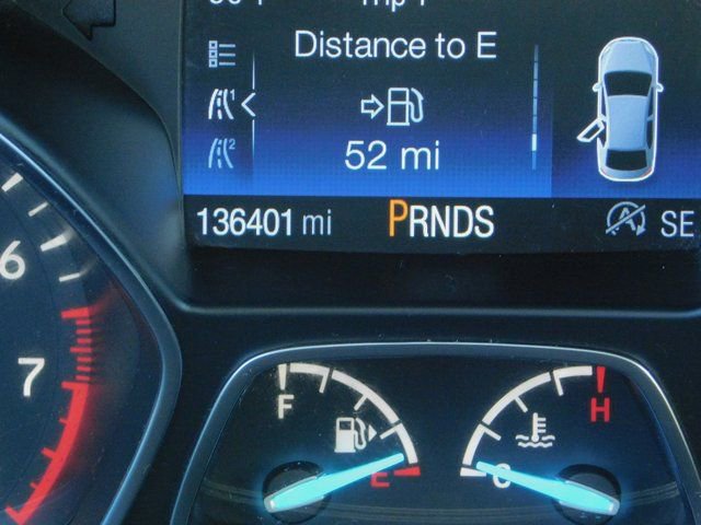 Used 2019 Ford Escape SEL image 16