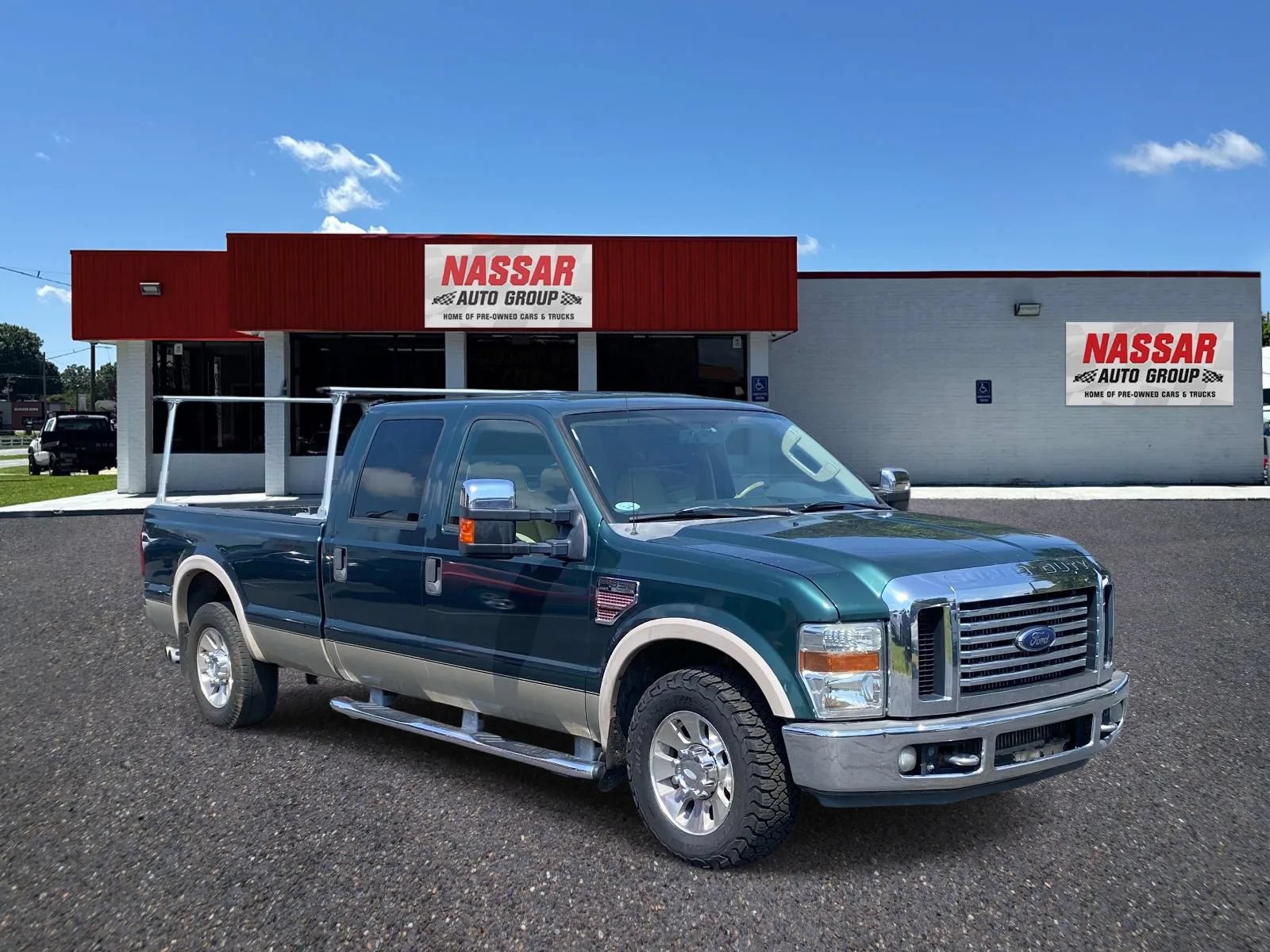 Used 2008 Ford F350 Lariat RWD image 3