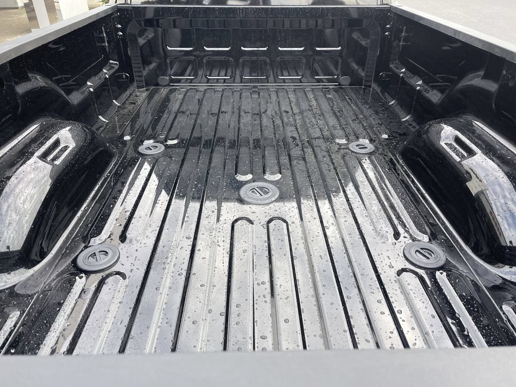 New 2026 RAM 3500 Big Horn AWD/4WD image 12