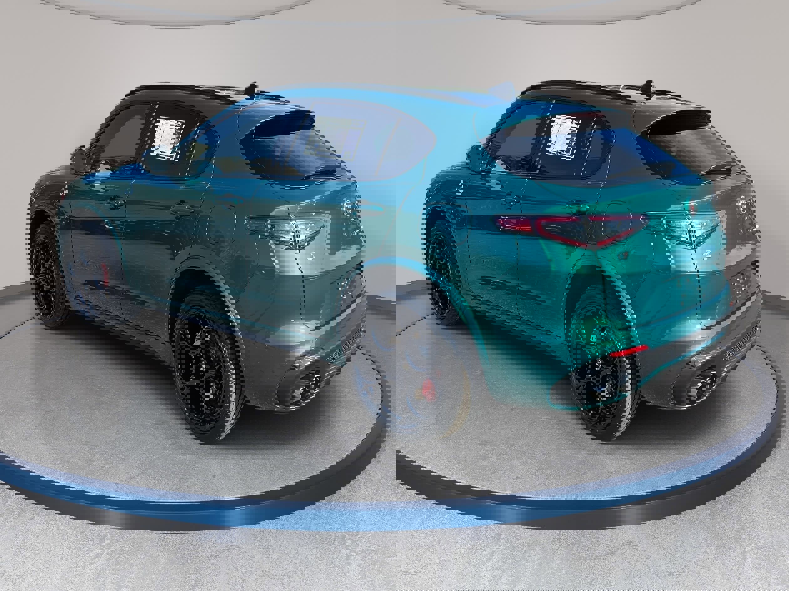 Used 2024 Alfa Romeo Stelvio Quadrifoglio w/ Active Assist Plus Package image 7