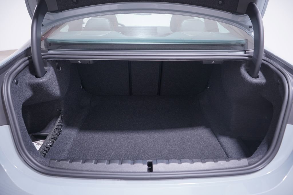 Used 2025 BMW 430i Coupe w/ M Sport Package image 22