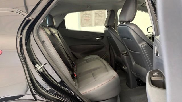 Used 2017 Chevrolet Bolt Premier w/ Driver Confidence II Package FWD image 22