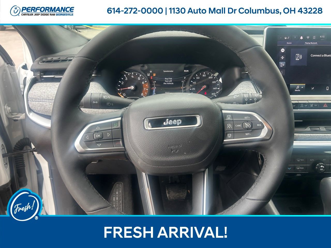 Used 2024 Jeep Compass Latitude w/ Convenience Group AWD/4WD image 19