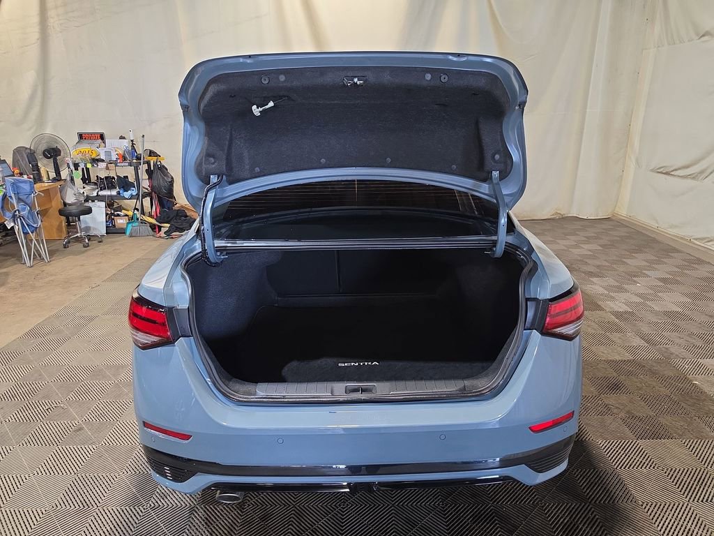 Used 2024 Nissan Sentra SR w/ SR Premium Package FWD image 20