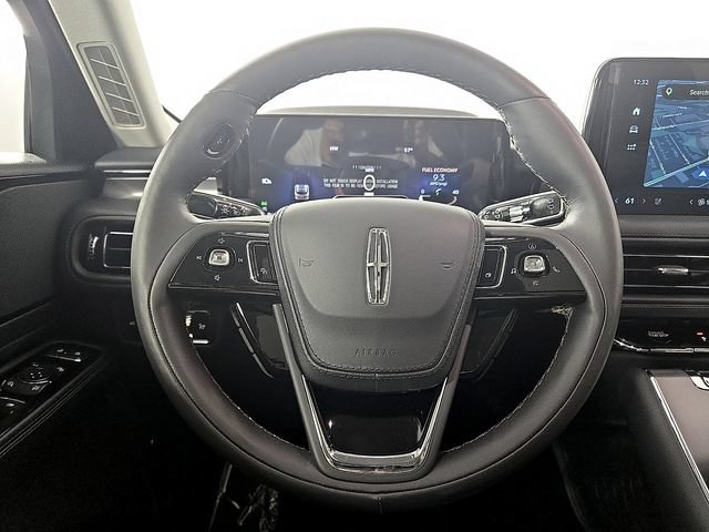 New 2026 Lincoln Aviator AWD w/ Jet Appearance Package image 18