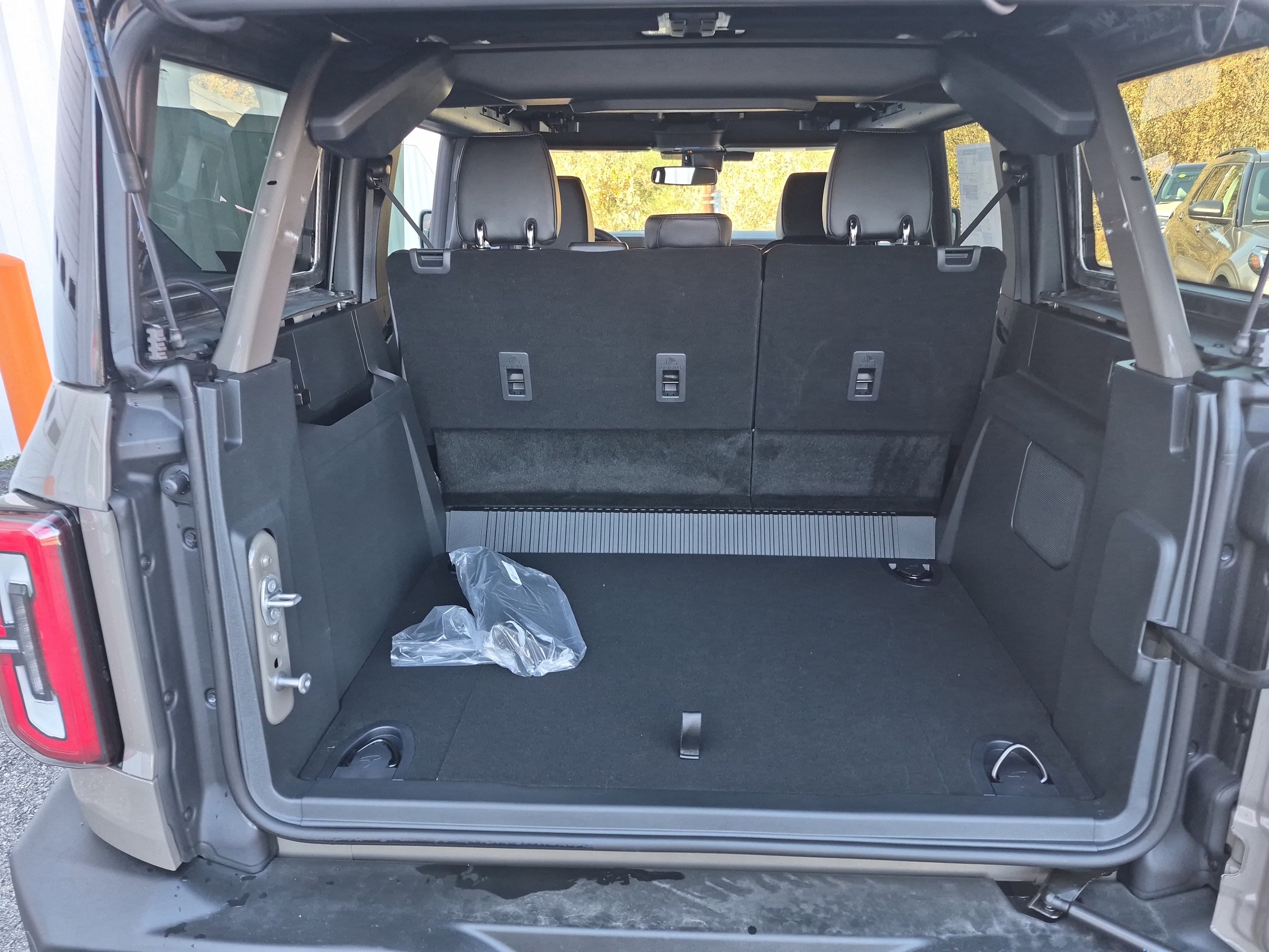 New 2025 Ford Bronco Outer Banks image 17