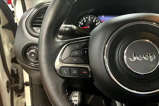Used 2020 Jeep Renegade Limited AWD/4WD image 10