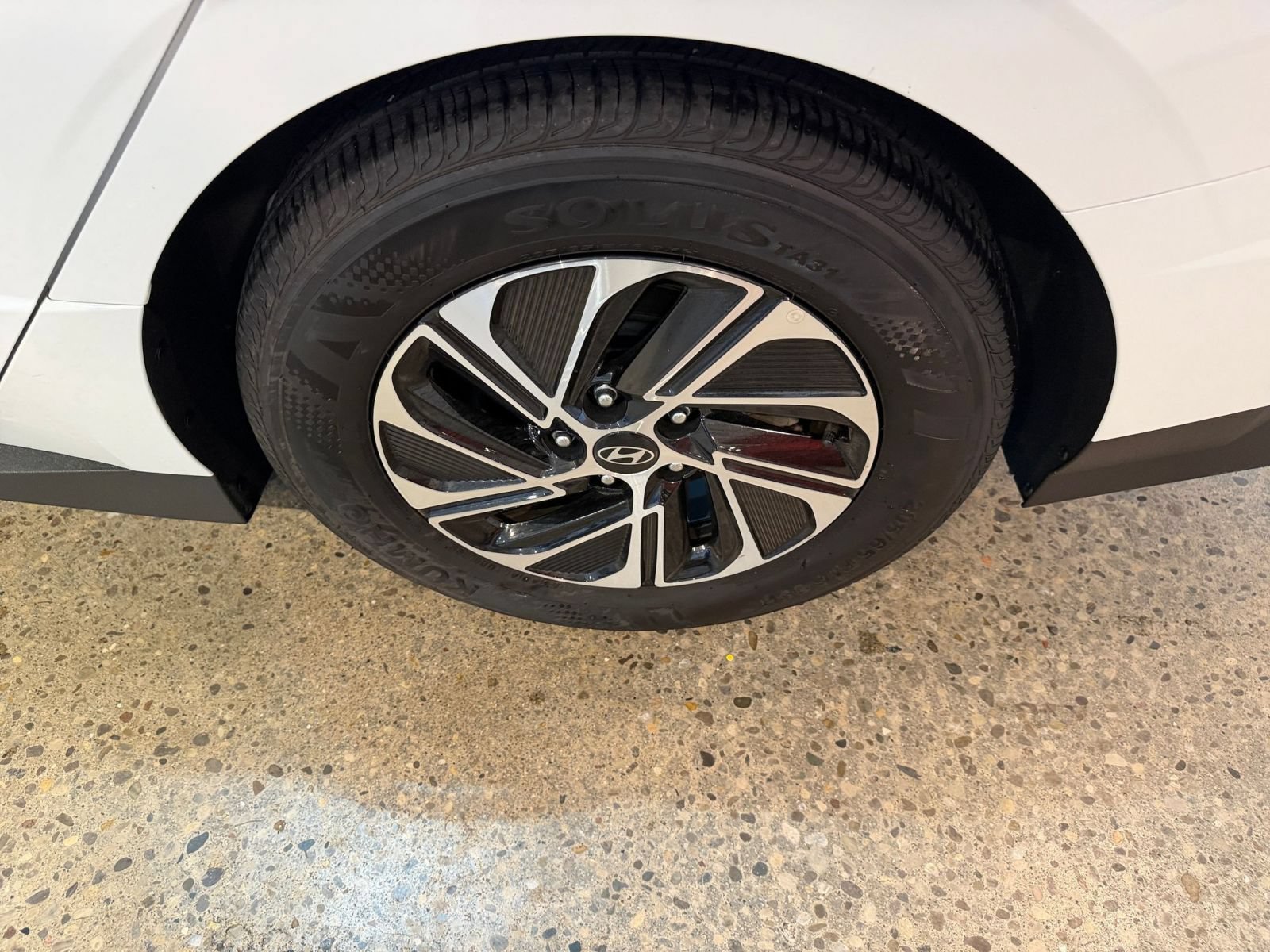 Used 2026 Hyundai Sonata Blue FWD image 30