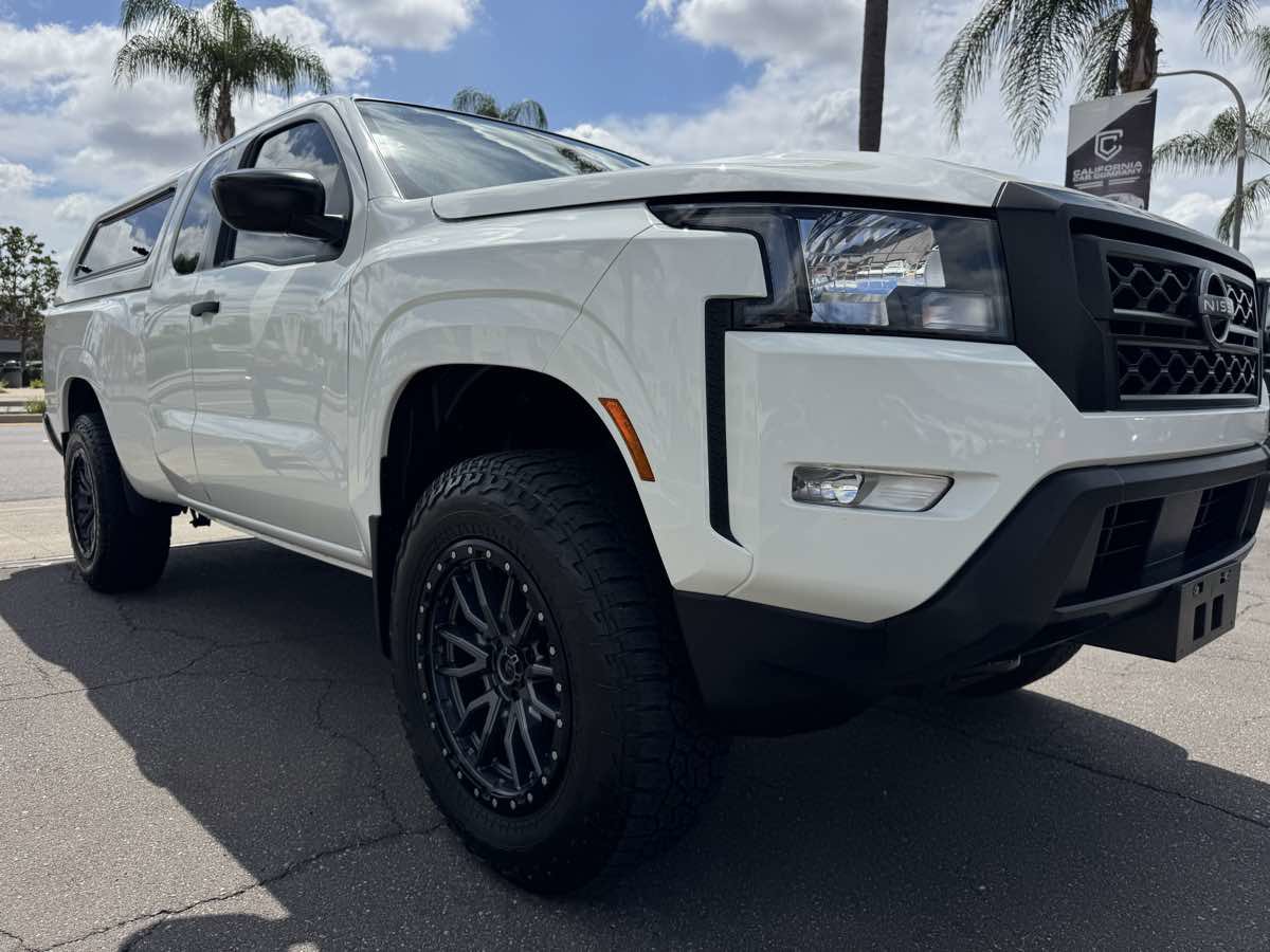 Used 2023 Nissan Frontier S w/ Technology Package AWD/4WD image 10