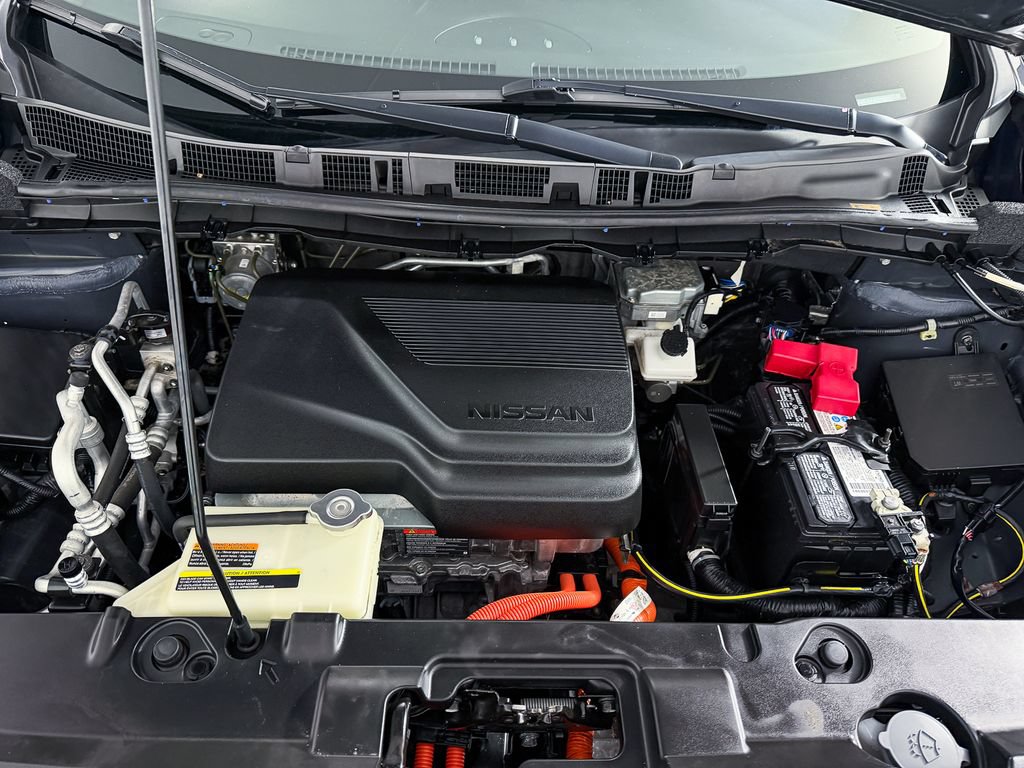 Certified 2023 Nissan Leaf SV Plus FWD image 39