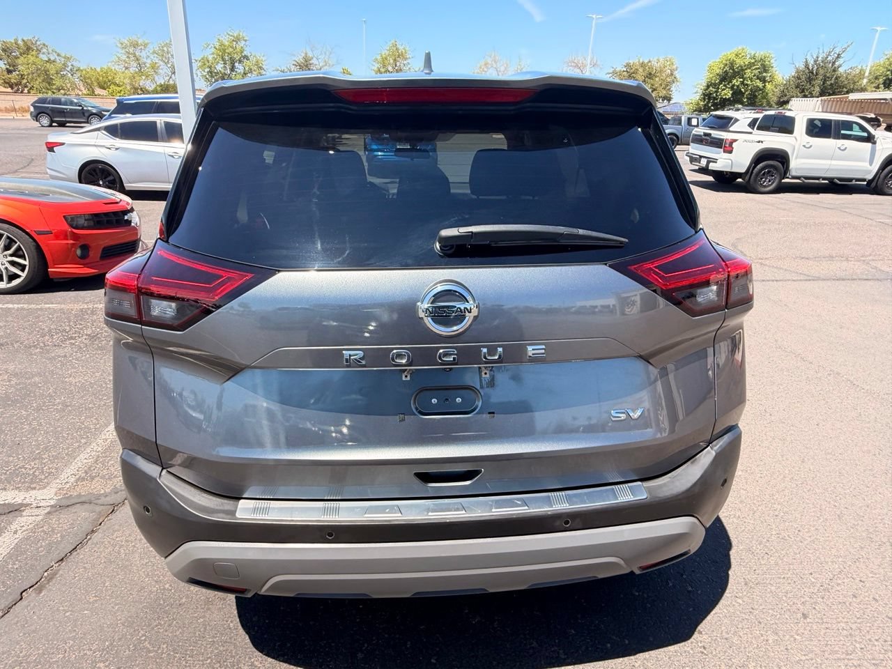 Used 2021 Nissan Rogue SV FWD image 5