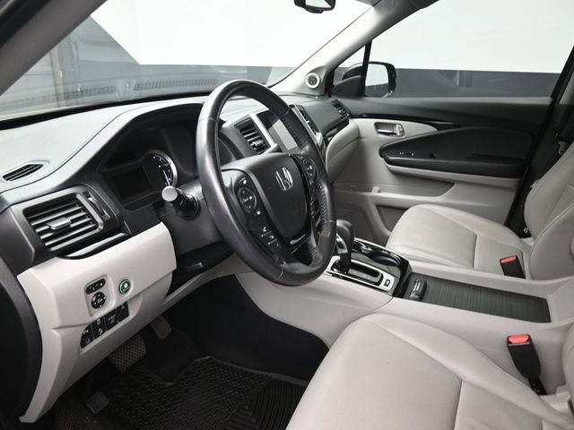 Certified 2017 Honda Ridgeline RTL-E image 19