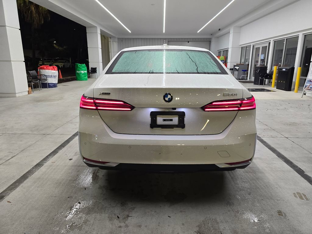 Used 2026 BMW 530i xDrive 530i xDrive image 5