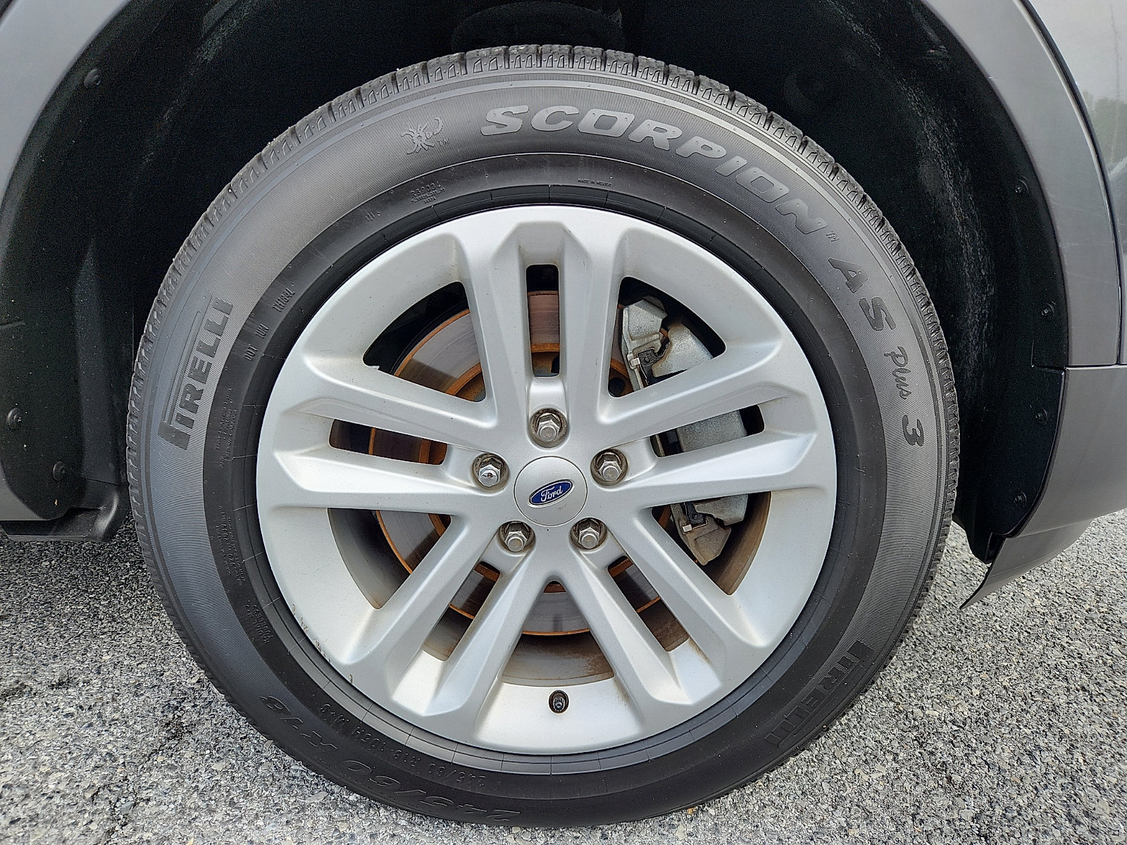 Used 2015 Ford Explorer XLT w/ Equipment Group 202B AWD/4WD image 8