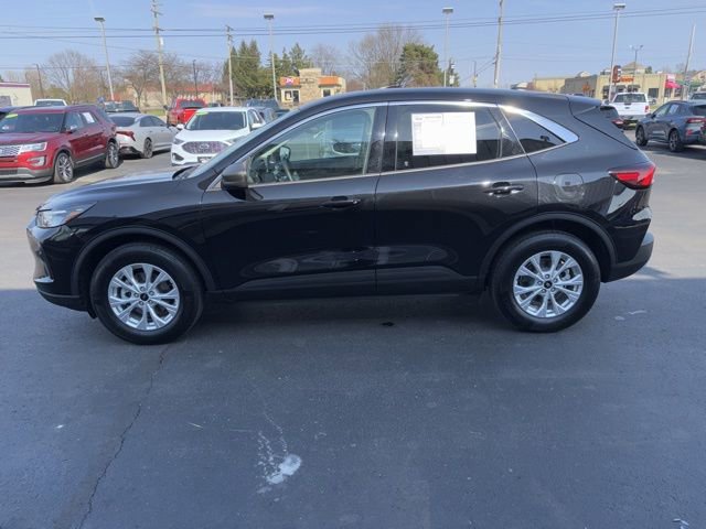 Used 2023 Ford Escape Active AWD/4WD image 17