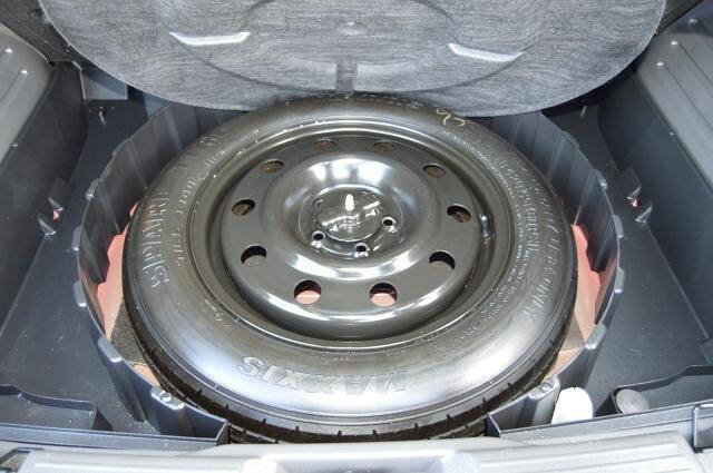 Used 2013 Ford Edge Limited image 40