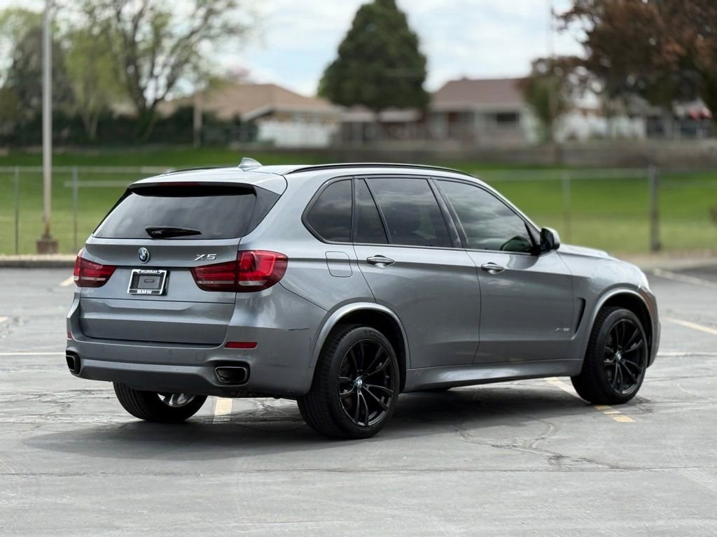 Used 2018 BMW X5 xDrive35i w/ M Sport Package image 5