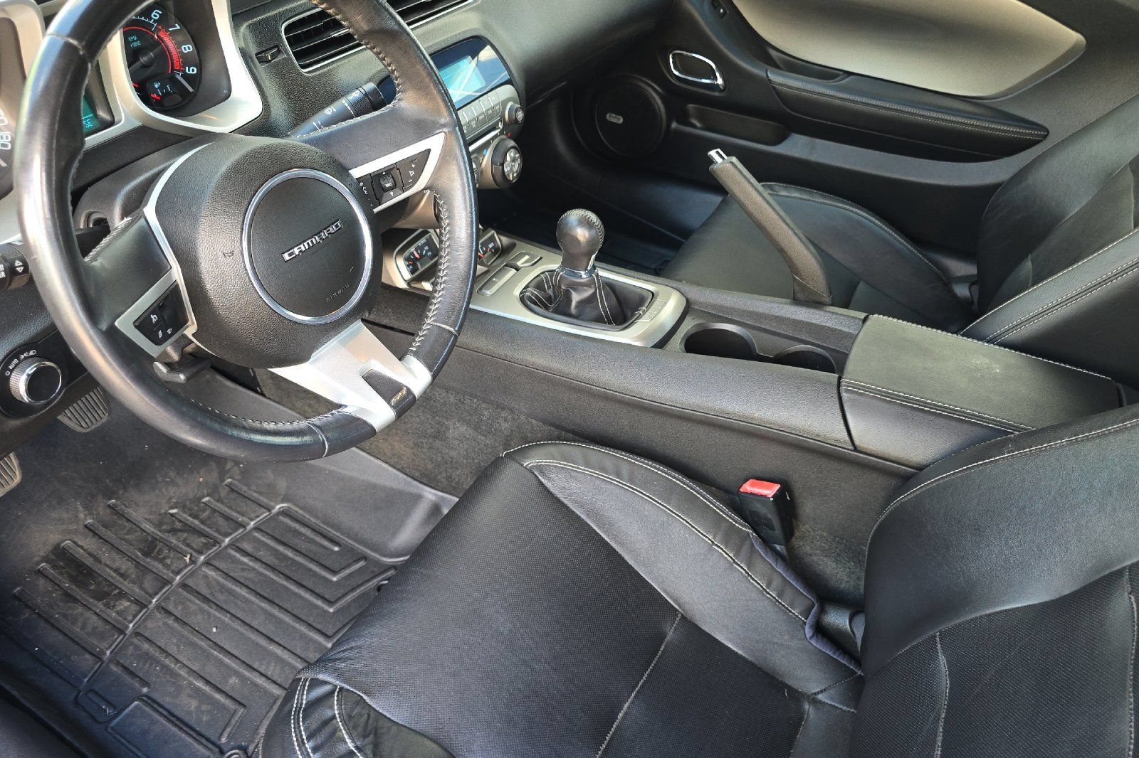 Used 2011 Chevrolet Camaro SS w/ RS Package RWD image 10