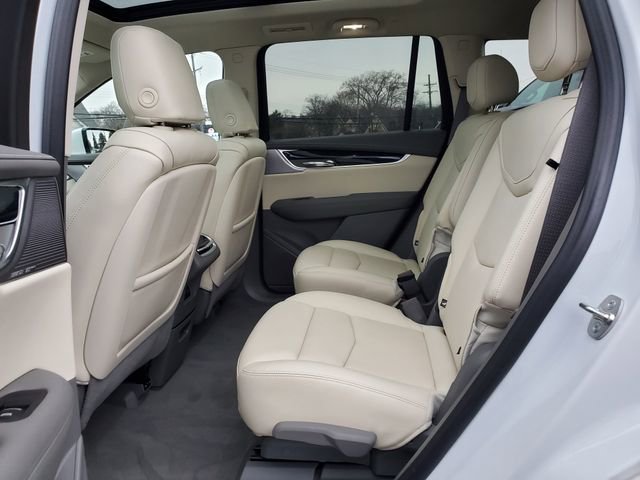 Certified 2024 Cadillac XT6 Premium Luxury image 15