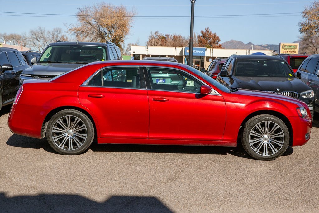 Used 2013 Chrysler 300 S image 4