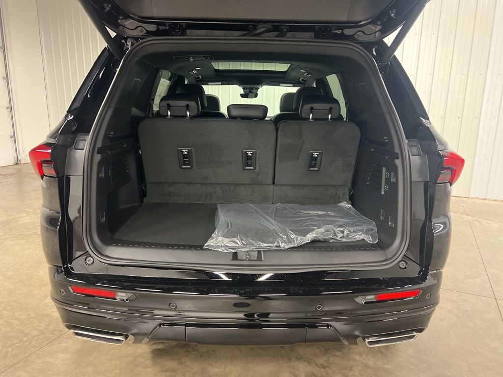 New 2026 Buick Enclave Sport Touring w/ Power Package image 6