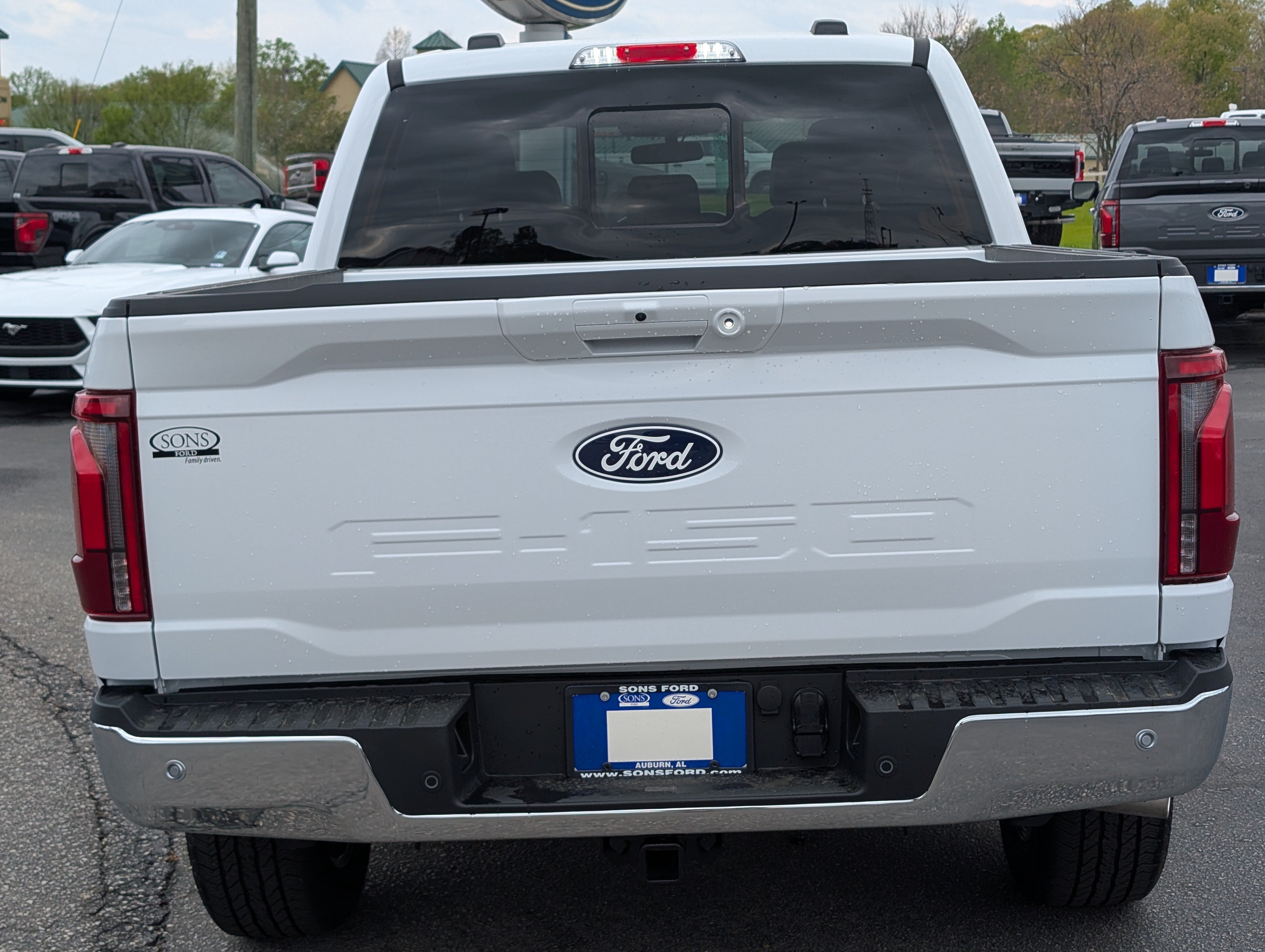 New 2026 Ford F150 Lariat w/ Equipment Group 502A High AWD/4WD image 10