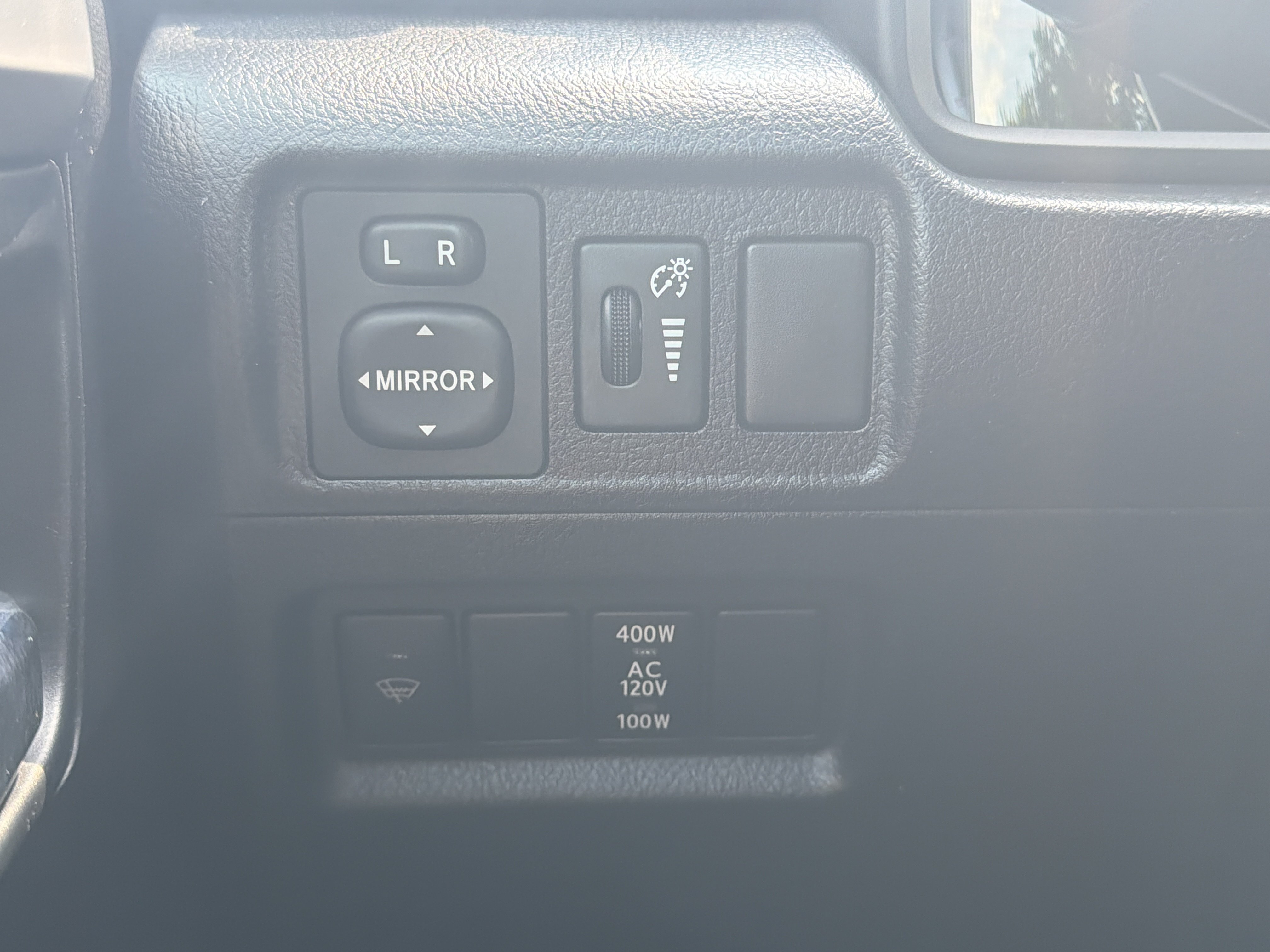 Used 2015 Toyota 4Runner SR5 RWD image 11
