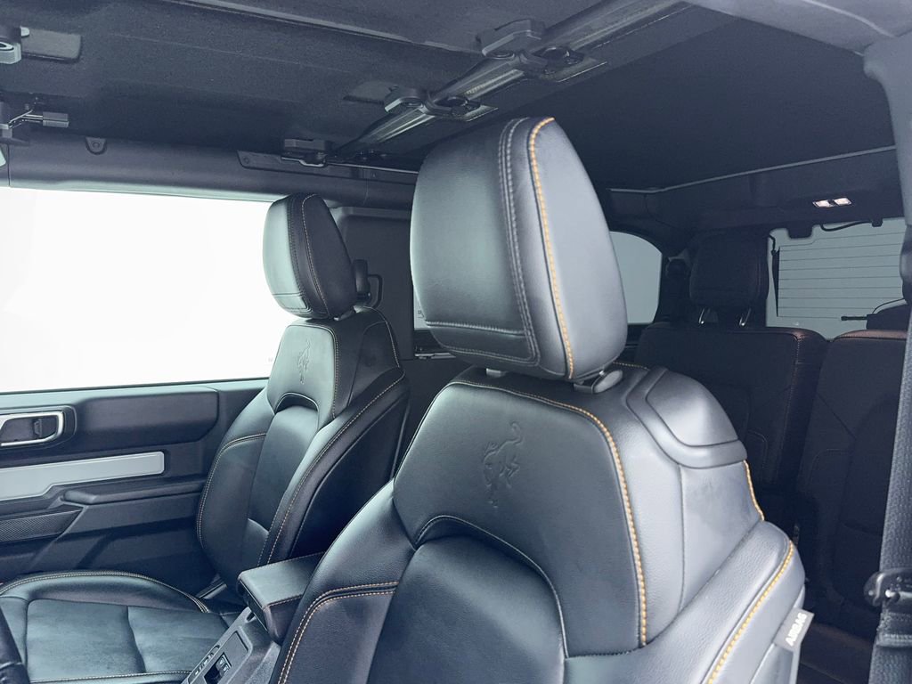Used 2024 Ford Bronco Badlands image 34