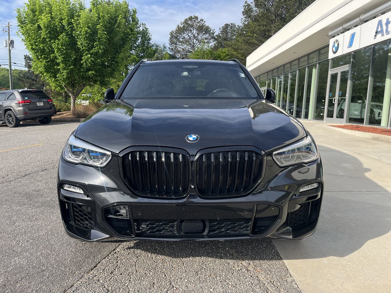Used 2021 BMW X5 M50i w/ Executive Package image 10