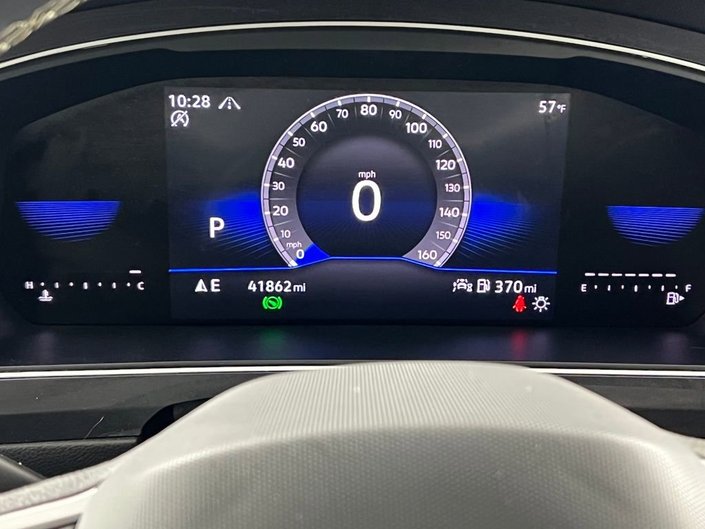 Used 2024 Volkswagen Tiguan SE image 24