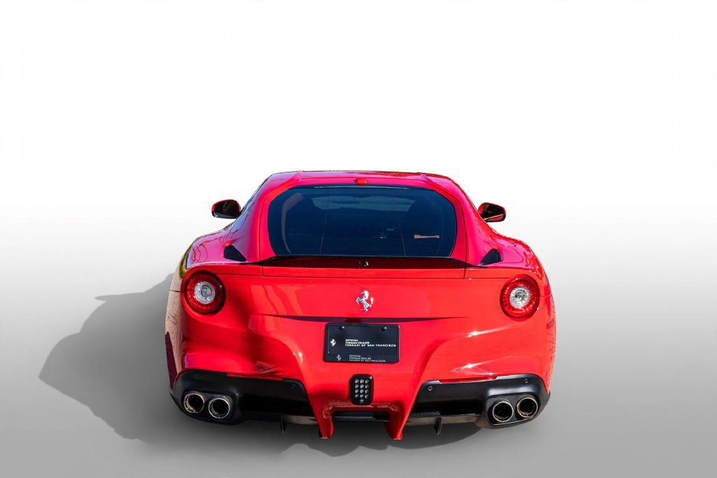 Used 2016 Ferrari F12 Berlinetta RWD image 7