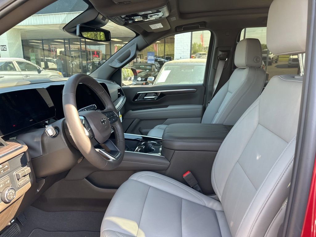 Used 2026 Chevrolet Tahoe Z71 w/ Comfort Package image 5