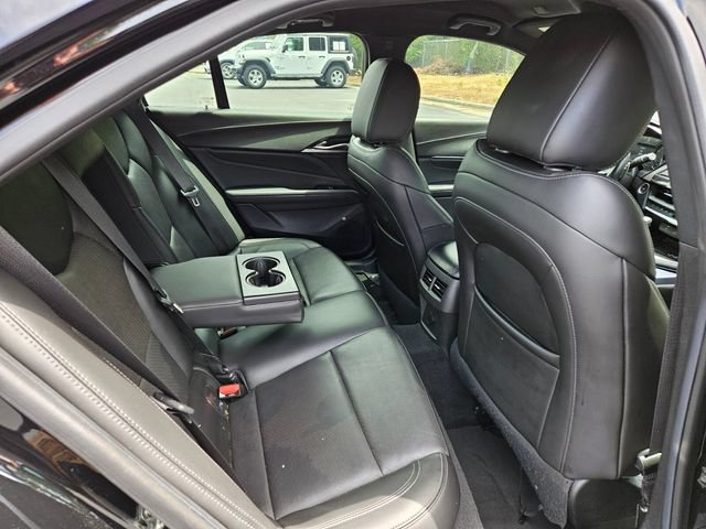 Used 2021 Cadillac CT4 Premium Luxury RWD image 19
