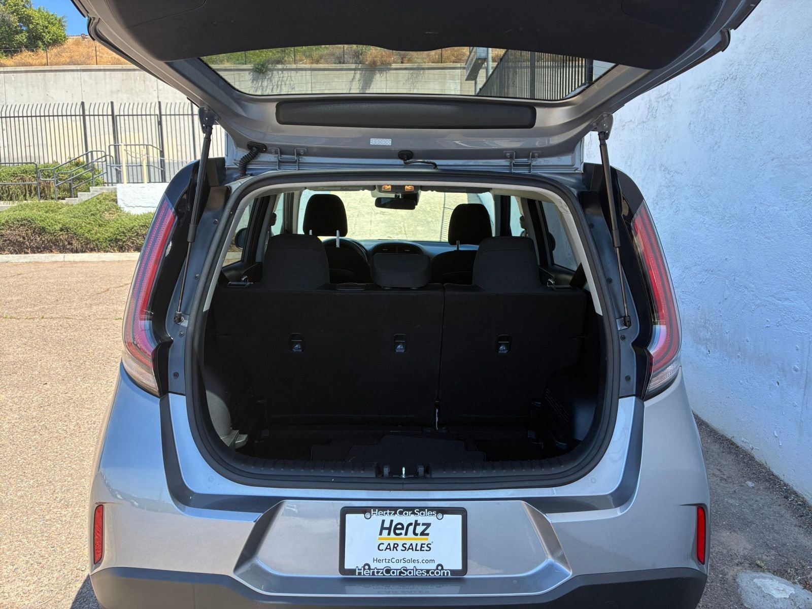 Used 2025 Kia Soul LX w/ LX Technology Package image 29