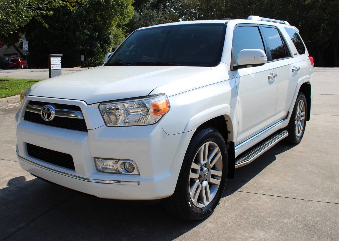 Used 2013 Toyota 4Runner Limited image 4