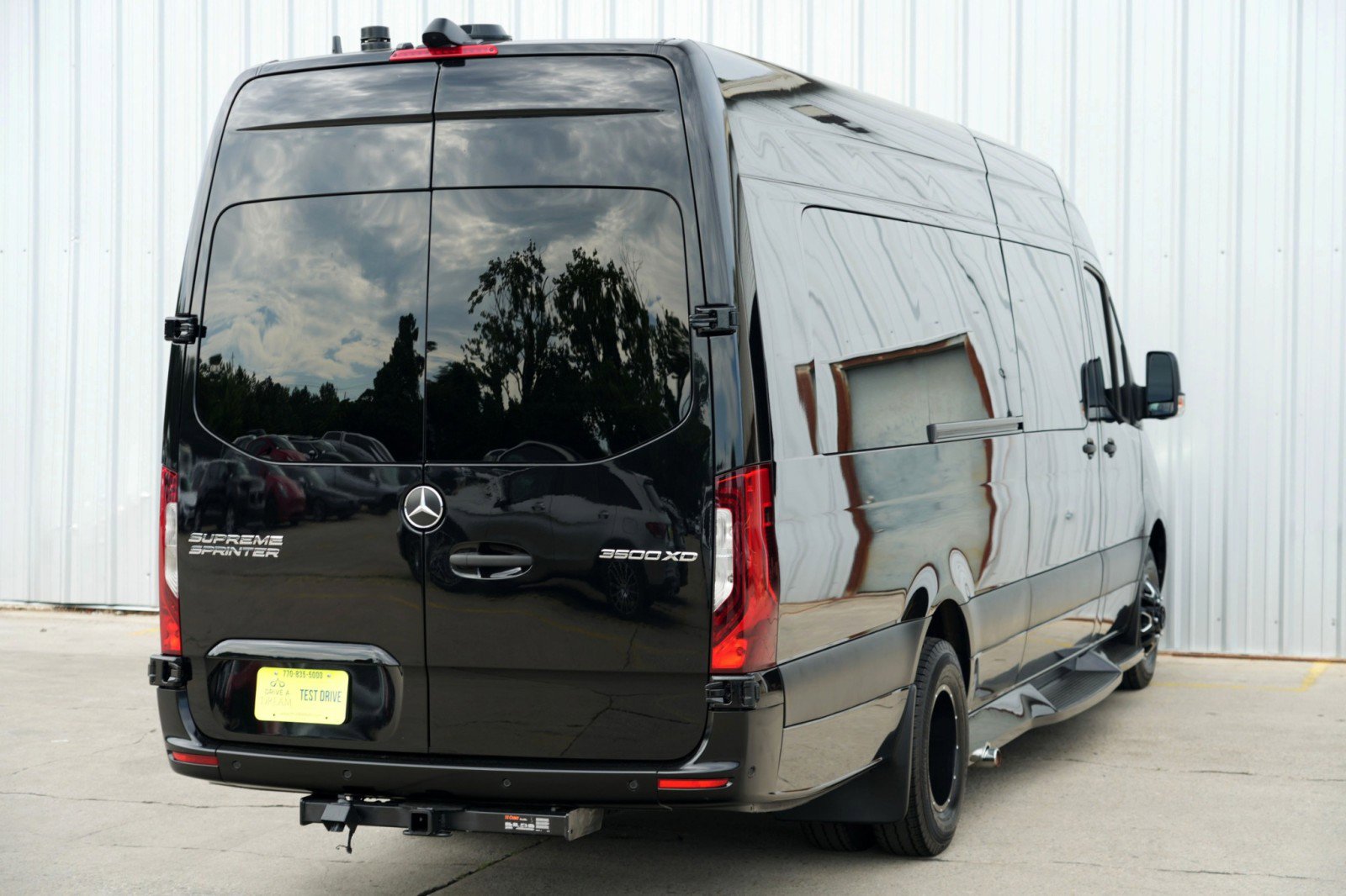 Used 2023 Mercedes-Benz Sprinter 3500 image 97